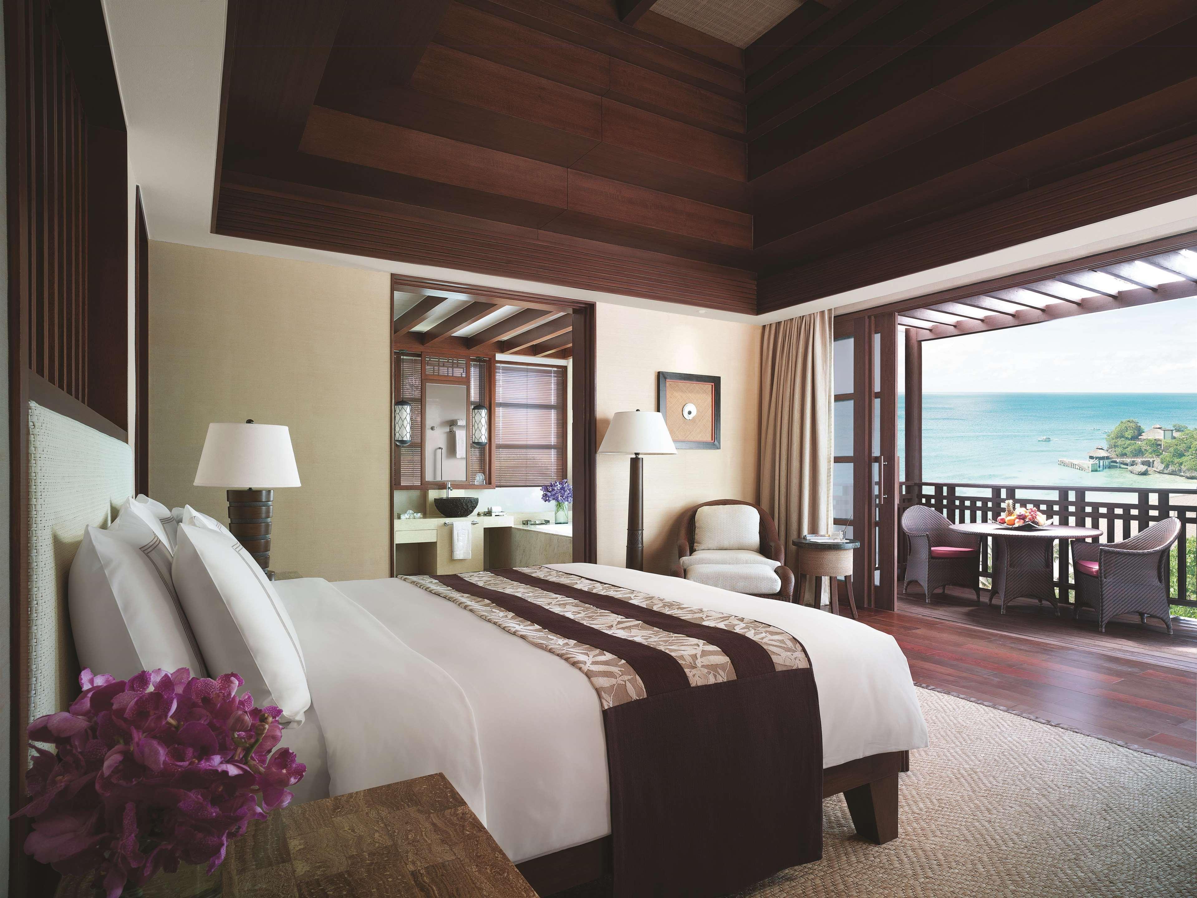 Shangri-la Resort Malay