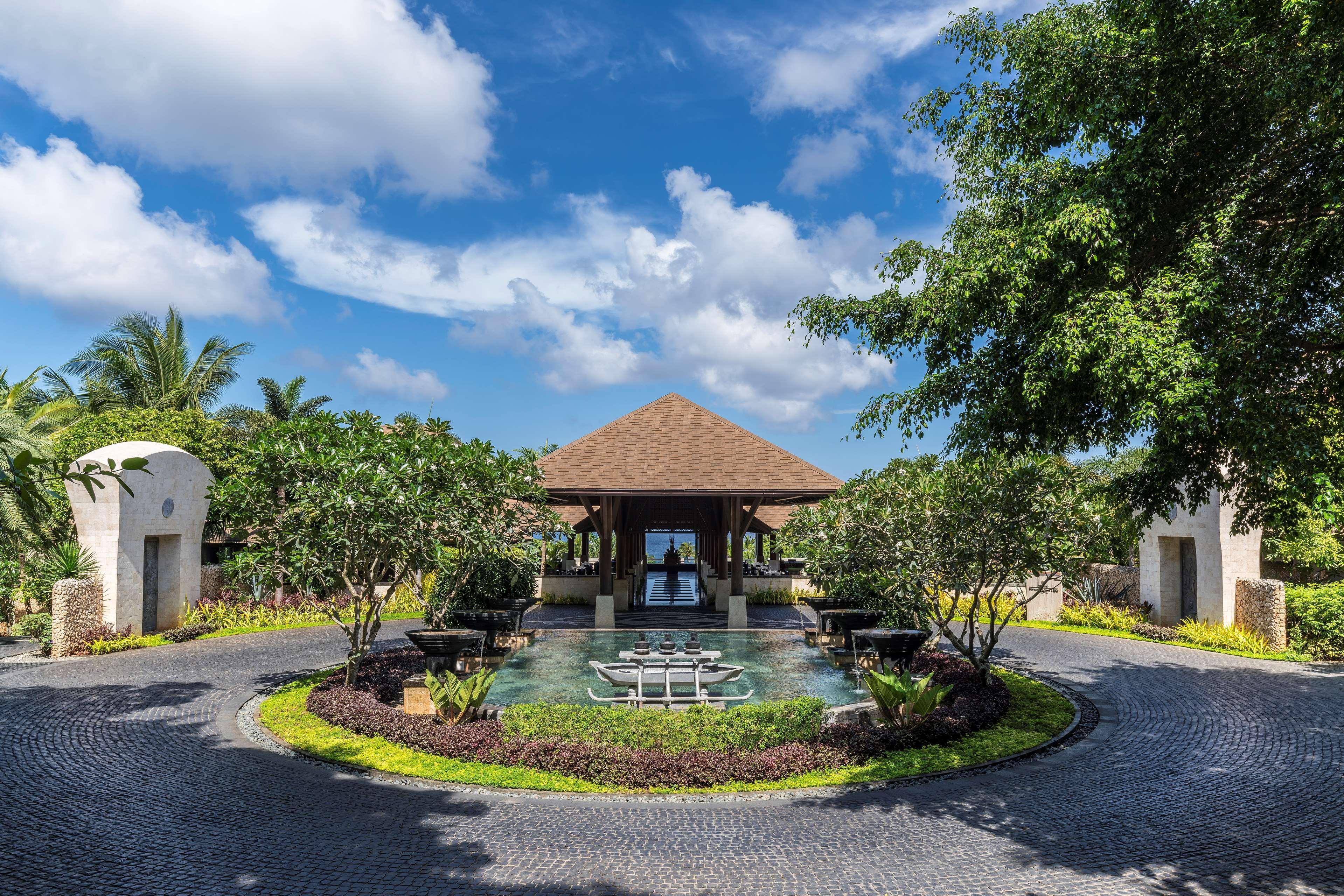 Shangri-la Resort Malay